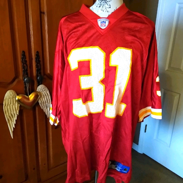 Holmes Jerseys